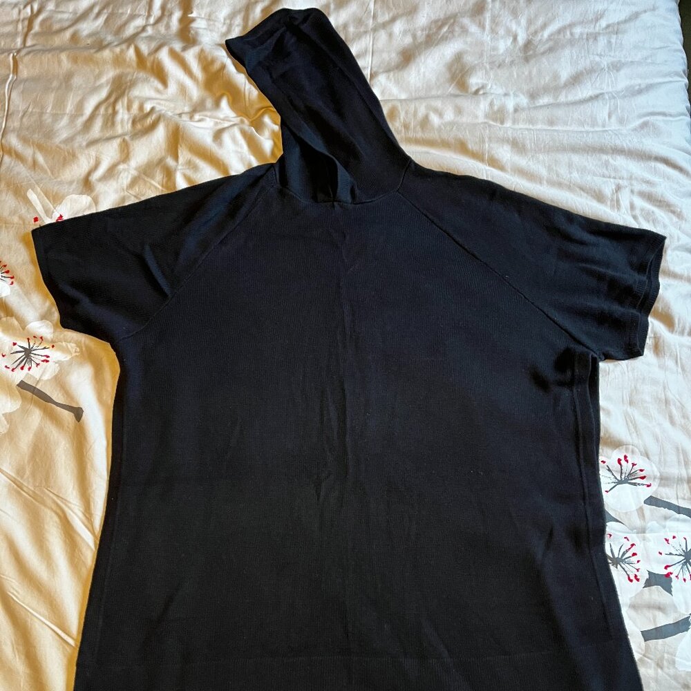 Lululemon oversized cashmere hooded slit-sided T shirt size M/L black